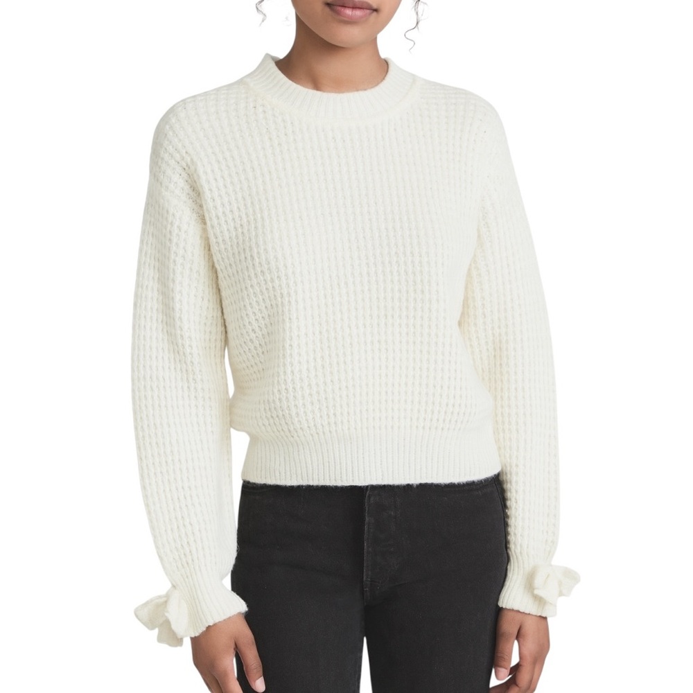 H&M Seeater Cream Feminin Waffle Knit Ruffled Cuff Women’s XS